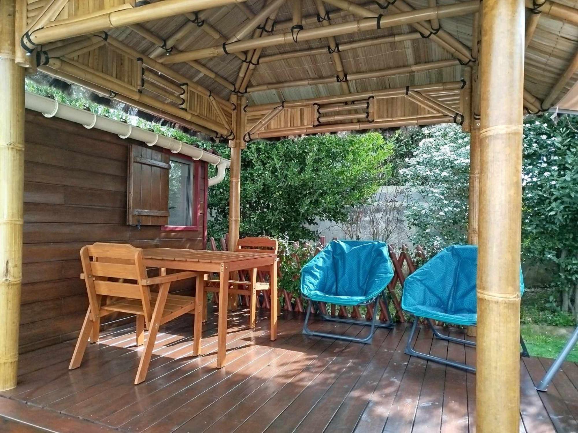 Le Chalet Des Dany Saint-Mamert-du-Gard Exterior foto